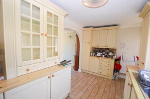 Kitchen- click for photo gallery